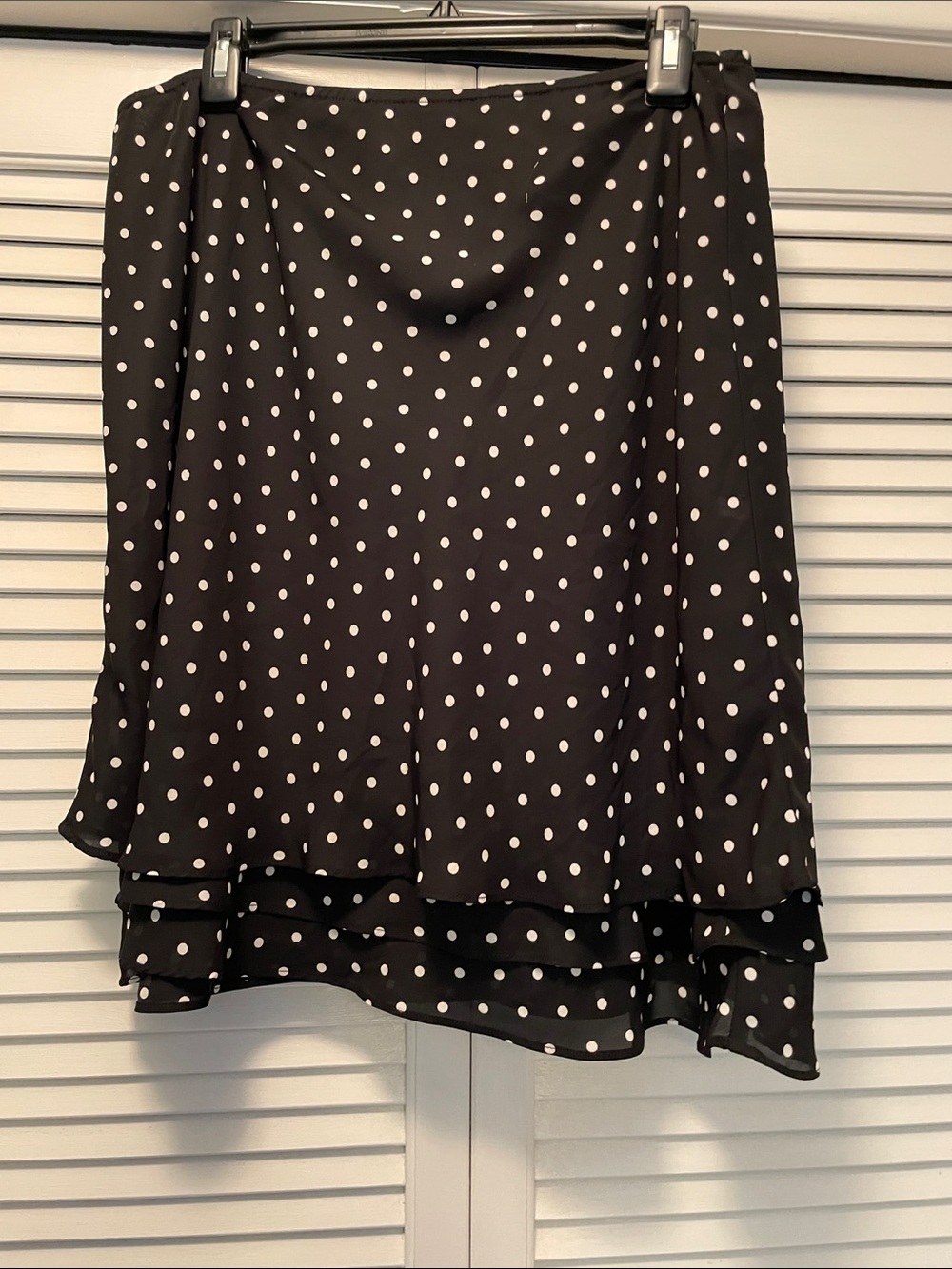 New York & Company Black and White Polka Dot A-Line Skirt, Large